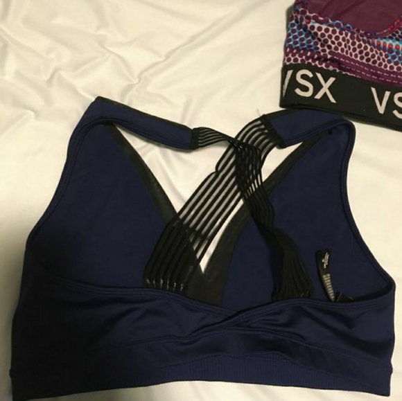 SOLD 6 VS/Pink Sports Bras - Picture 2 of 8